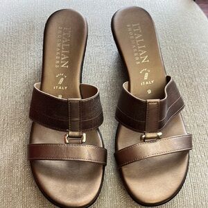Gold Italian Shoemakers Sandals